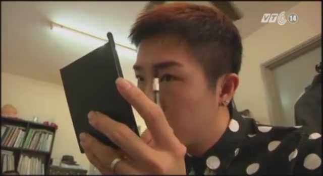 Nam giới Hàn Quốc đua nhau trang điểm như phái đẹp