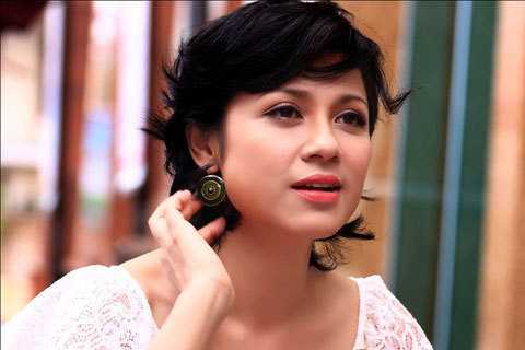 Cháy xe lúc quay phim, Việt Trinh suýt chết