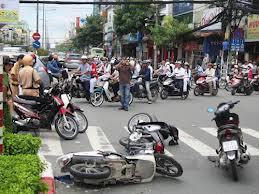 Bắt 2 tên cướp bắn người, cướp xe SH