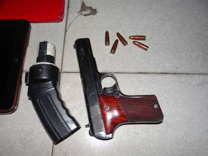 Bắt nhóm giang hồ đất Cảng dùng súng cướp giật