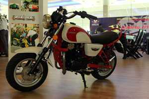 Bật mí về phiên bản mới của mẫu mô tô rẻ nhất Việt Nam