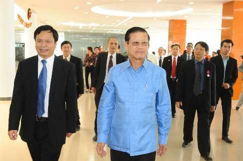 FPT sắp 'xuất khẩu đại học' sang Lào