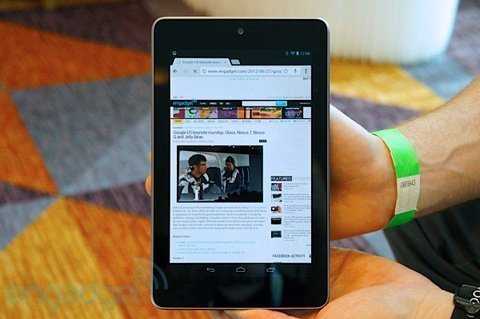 Máy tính bảng Google hạ giá còn 2 triệu đồng?