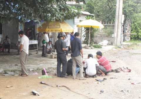 Xe tải lấn đường, chú chết thảm, cháu nguy kịch