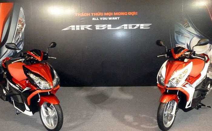 Honda Air Blade mới và cũ có gì khác biệt?