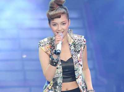 Clip: Đinh Hương làm Mr Đàm khóc mấy lần