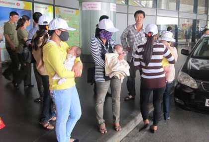 Dịch vụ đẻ mướn: Chi hơn 3 tỷ đồng để có con trai