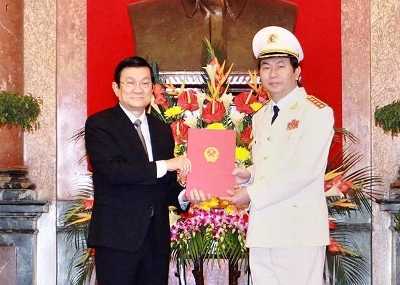 Clip: Bộ trưởng Bộ Công an được thăng cấp hàm Đại tướng