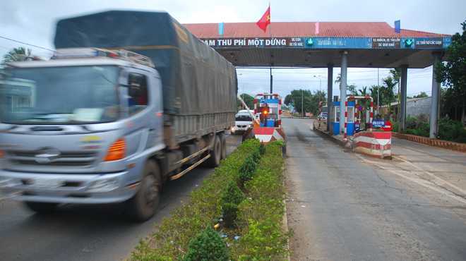 Xóa 17 trạm thu phí từ 1/1/2013