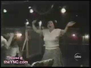 Những tai nạn không tưởng tượng nổi khi khiêu vũ