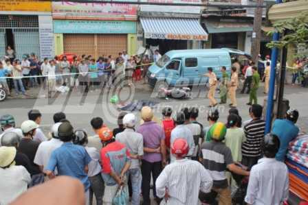 Đắng lòng sau tai nạn vợ chết thảm, chồng nhập viện