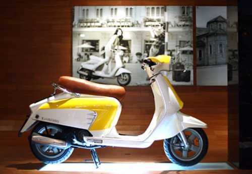 Ba mẫu xe tay ga gây sốt ở Việt Nam cuối năm 2012