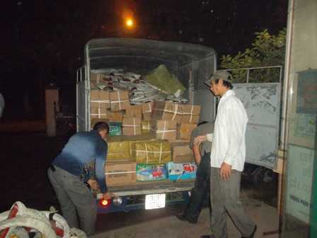 Phát hiện kho hàng lậu của người Trung Quốc