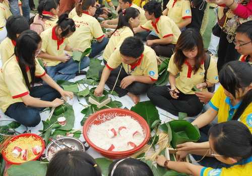 Tết ta theo dương lịch: Nhà xã hội học lên tiếng