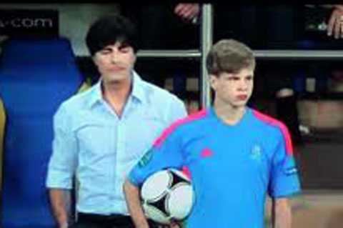 15 tình huống hài hước với các chú bé nhặt bóng