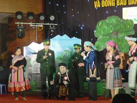 Người Lào Cai vừa gây ấn tượng mạnh