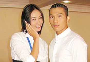 Hoa hậu Việt đi thi quốc tế: Chuyện copy khó tin