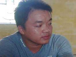 Thượng sĩ công an dâm ô trẻ em: Bỗng dưng tâm thần?