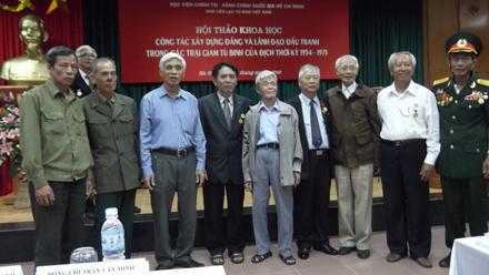 Tổ chức Ðảng trong ngục tù: Chuyện giờ mới kể