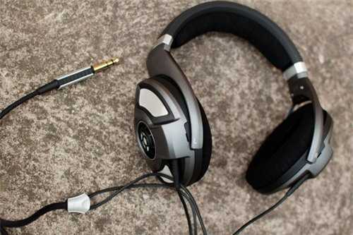 Xem tai nghe nhạc 21 triệu đồng ở Hà Nội