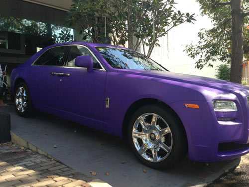 Cường đôla phủ màu ‘độc’ cho Rolls-Royce