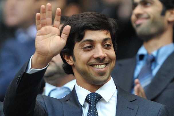 Ông chủ Man City: Chơi bời hay làm kinh tế?