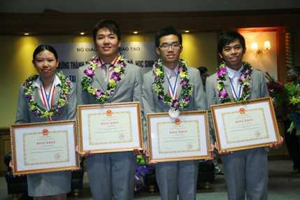 Chuyện thú vị về 5 'chàng trai Vàng'