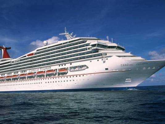 Hơn 4.000 người và du thuyền trôi dạt ở vịnh Mexico