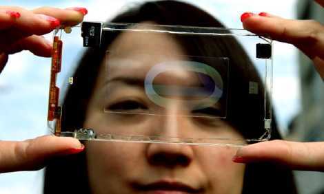 Smartphone 'trong suốt' trình làng năm 2013