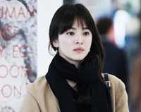 Người hâm mộ lại lặng người vì Song Hye Kyo