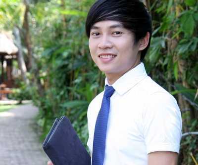 Thầy tâm lý điển trai suýt cháy chân ngày Tết