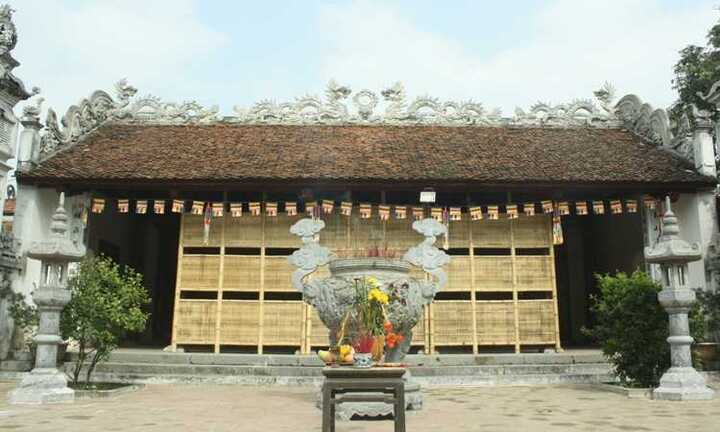 Ảnh: 'Vắng như chùa Bà Đanh'