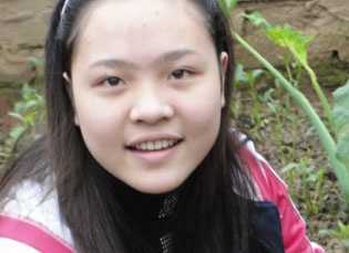 'Em sợ lắm, nhiều bạn em đã ra đi mãi rồi'