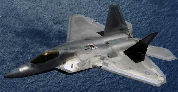 Không quân Mỹ ào ạt nâng cấp “chim ăn thịt” F-22