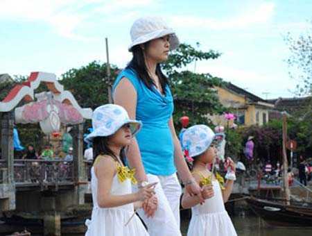 Chi 3.000 tỷ hỗ trợ gia đình sinh toàn gái