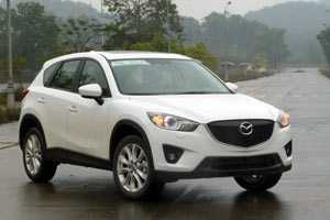 Ra đòn với CR-V, Mazda CX-5 hạ giá sốc tại VN