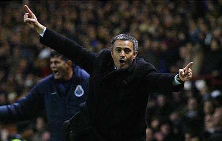 Mourinho hứa không 'điên' nếu Real thắng trận
