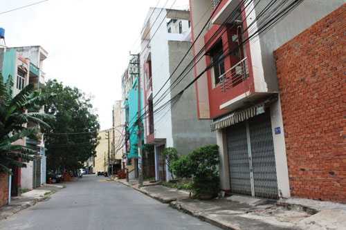 Mua nhà tiền tỷ không có chủ quyền