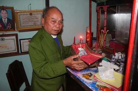 Lạ lùng gia đình cúng giỗ cá vì 3 đời được cá cứu mạng