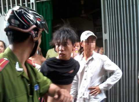 Clip: Trộm bị bắt quả tang luôn miệng van xin tha tội