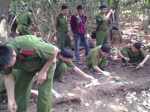 Xương người trong vườn: Nghi vấn từ lá đơn tố cáo