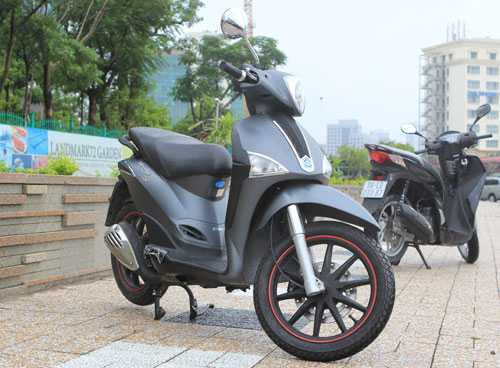 Mẫu xe ga nào 'hạ gục' đàn ông Việt?