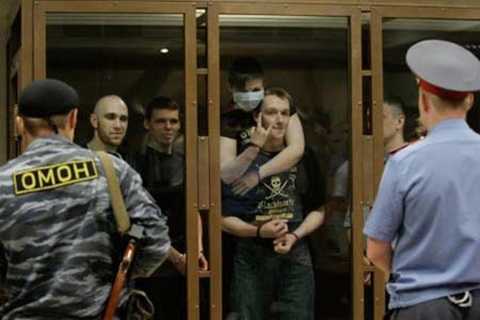 Nga xét xử nhóm đầu trọc tấn công người Việt Nam