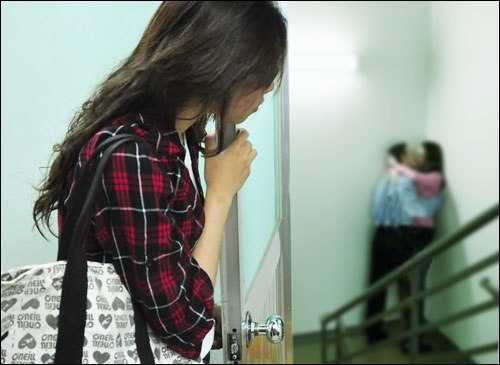 Bị bắt gặp ngoại tình 3 lần sẽ xử hình sự?