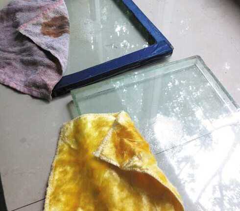 Vạch mặt sự thật loại khăn lau siêu sạch