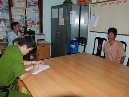 5 phu trầm bị giết: Hành trình truy bắt 2 kẻ thảm sát