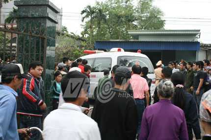 Công an truy bắt sới bạc, một người chết bất thường