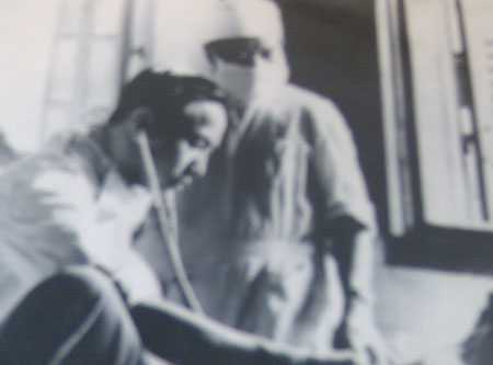 Những ca mổ sống, khâu dạ dày, gan