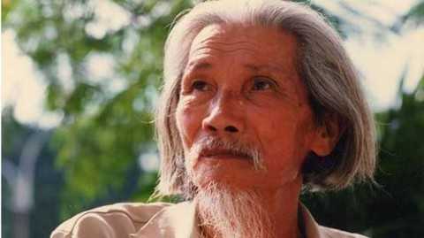 Thêm nhiều chi tiết về người con gái 'Màu tím hoa sim'