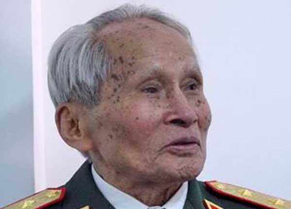 Ngày chiến thắng, tướng Thước nói về bảo vệ chủ quyền